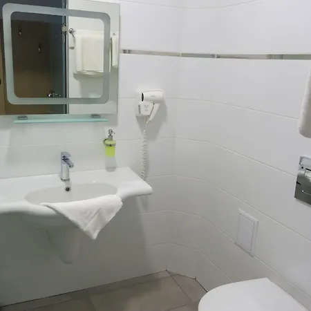 Family Albizia Hotel 3*