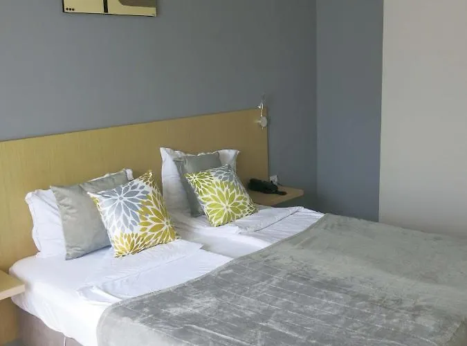 Family Albizia 3* Βάρνα