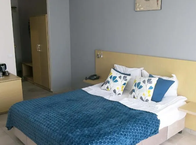 Ξενοδοχείο Family Albizia 3*