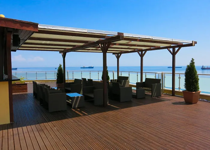 Ξενοδοχείο Family Albizia Βάρνα