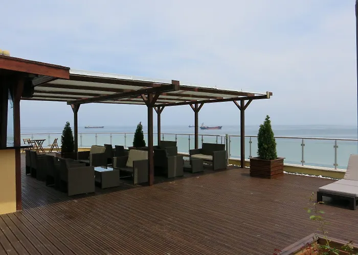 Ξενοδοχείο Family Albizia 3*