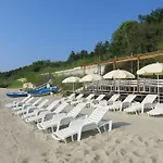 Family Albizia Hotel 3*