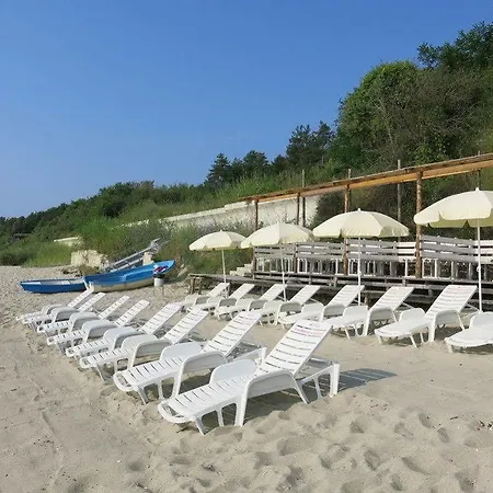 Family Albizia Otel 3*