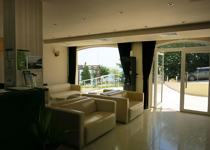 酒店 Family Albizia