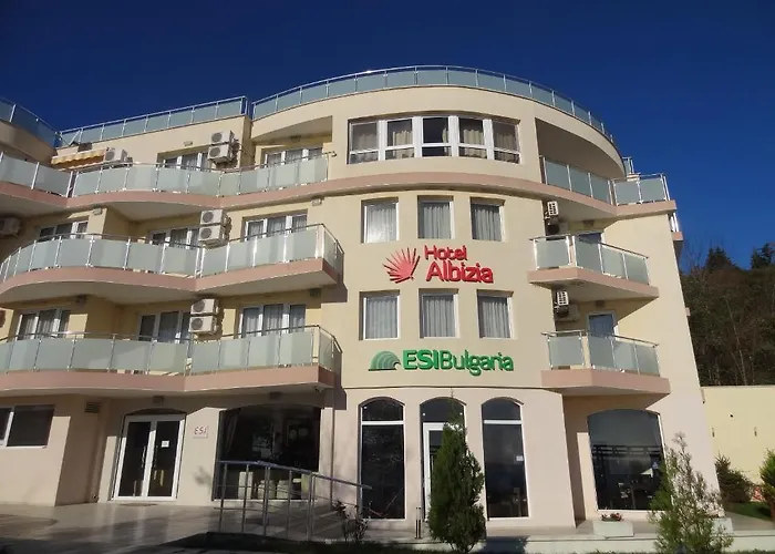 Family Albizia 酒店 瓦爾納