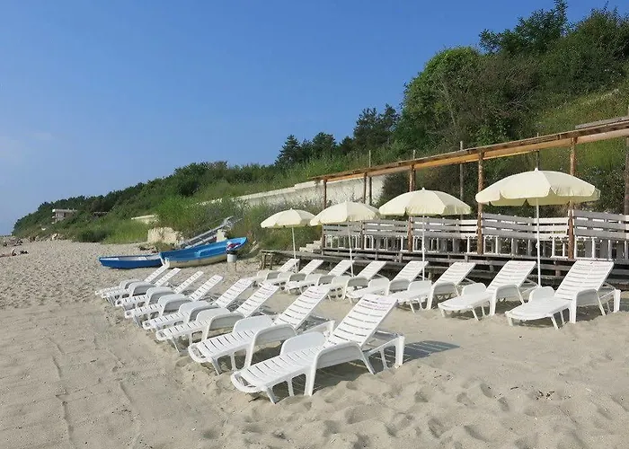 Family Albizia 酒店 3*